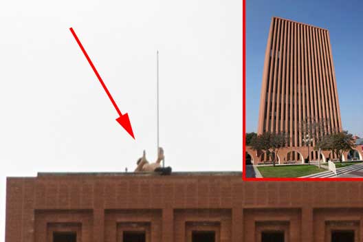 USC Students Sex On Campus Roof Pictures – Update